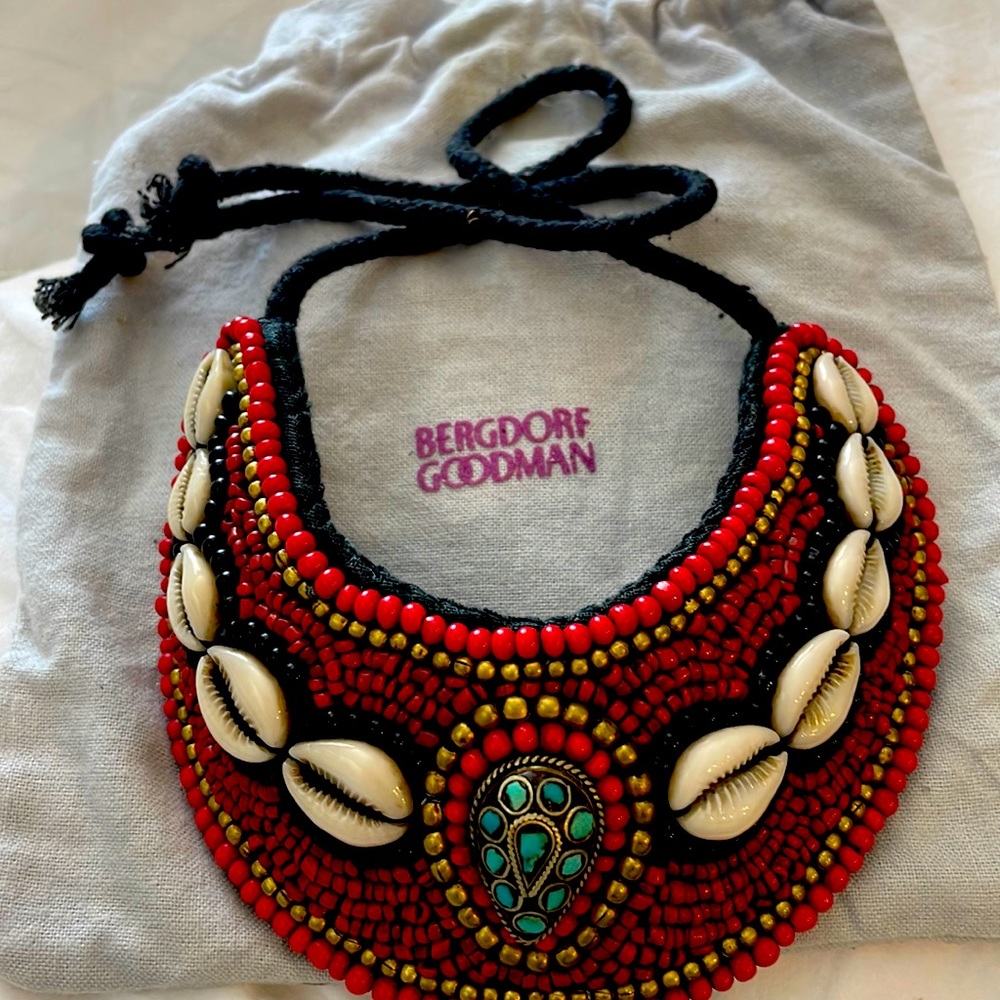 Beaded ASOS She’ll necklace